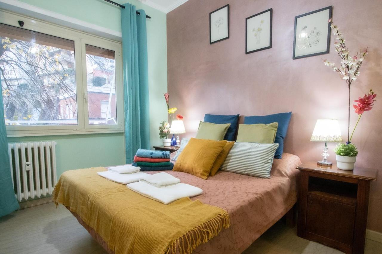B&B Colorful Suite Yard Rom Exterior foto